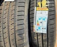 Coppia pneumatici nuovi 225 75 16c Pirelli