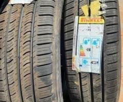 Coppia pneumatici nuovi 205 75 16c Pirelli