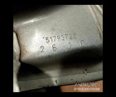 PARAFANGO ANTERIORE SINISTRO FORD Ka Serie (CCU) 5 - 6