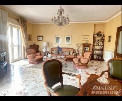 5 Vani con Garage zona Martiri Inglesi