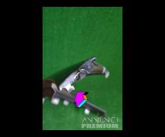 PARAFANGO ANTERIORE SINISTRO MERCEDES Classe A Ser - 8