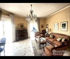 Pentavani con Garage zona Martiri Inglesi