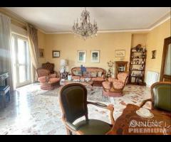 Pentavani con Garage zona Martiri Inglesi