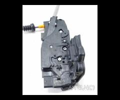 SERRATURA ANTERIORE DESTRA MERCEDES GLA Serie (H24