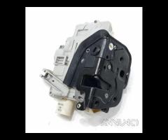 SERRATURA POSTERIORE DESTRA AUDI A4 Avant (8ED) 8E