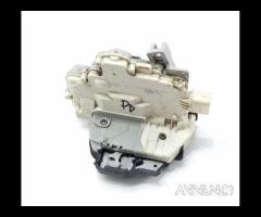 SERRATURA POSTERIORE DESTRA AUDI A4 Avant (8ED) 8E