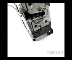 SERRATURA ANTERIORE DESTRA RENAULT Master 4a Serie