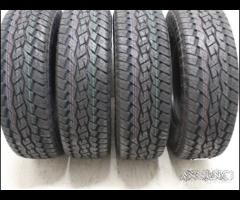 4 gomme nuove 215 70 15 Toyo open contry op