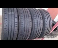 205 65 15 Michelin usate