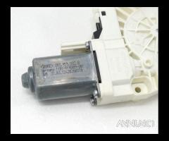 MOTORINO ALZAVETRO ANTERIORE DESTRA AUDI Q3 Serie