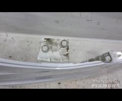 PARAFANGO ANTERIORE DESTRO FORD Transit Courier Se - 12