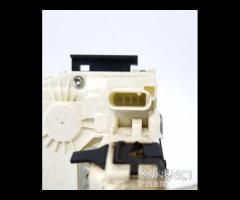 SERRATURA POSTERIORE DESTRA FIAT Freemont 1a Serie