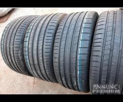 265 35 19 e 245 35 19 michelin