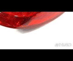 STOP FANALE POSTERIORE DESTRO MERCEDES Classe B W2