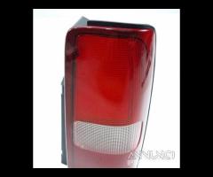 STOP FANALE POSTERIORE DESTRO SUZUKI Jimny 1a Seri