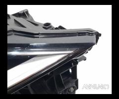 FARO ANTERIORE DESTRO AUDI Q8 Serie (4MN) 4M894103
