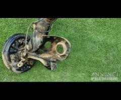 ASSALE POSTERIORE VOLKSWAGEN Polo 5a Serie 6R05000 - 9