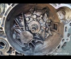 CAMBIO MANUALE COMPLETO HYUNDAI i20 1a Serie D4FB - 7