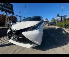 Toyota Aygo 1.0 VVT-i 69 CV 5 porte x-wave MMT - 7