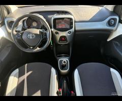 Toyota Aygo 1.0 VVT-i 69 CV 5 porte x-wave MMT - 10