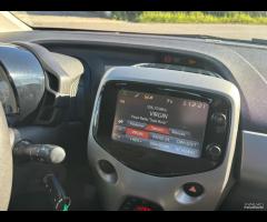 Toyota Aygo 1.0 VVT-i 69 CV 5 porte x-wave MMT - 19