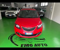 Lancia Ypsilon 1.0 FireFly 5 porte S&S Hybrid Silv - 10