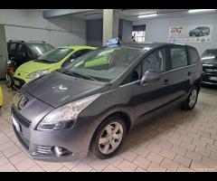 Peugeot 5008 1.6 HDi 112CV 2010 unico prop 7 posti - 12