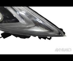 FARO ANTERIORE DESTRO NISSAN Juke 1a Serie 26120BV