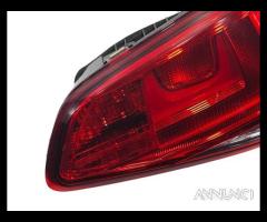 Stop posteriore destro integrato nel portello volk - 10