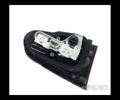 Stop posteriore destro integrato nel portello volk - 12