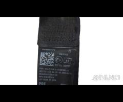 Cintura di sicurezza anteriore destra con pretensi - 11