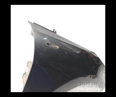 PARAFANGO ANTERIORE DESTRO FORD Fiesta 7a Serie H1 - 9