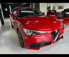 Alfa Romeo Stelvio 2.2 Turbodiesel 160 CV AT8 RWD