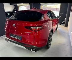Alfa Romeo Stelvio 2.2 Turbodiesel 160 CV AT8 RWD