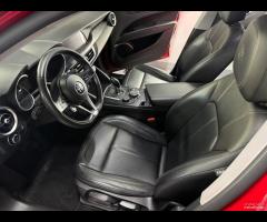 Alfa Romeo Stelvio 2.2 Turbodiesel 160 CV AT8 RWD - 13