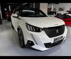 Peugeot 2008 PureTech 130 S&S EAT8 GT Line