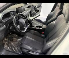 Peugeot 2008 PureTech 130 S&S EAT8 GT Line - 18