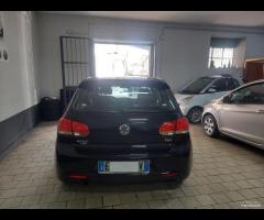 Volkswagen Golf 1.6 TDI Unico prop 2011 - 9