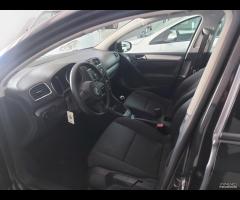 Volkswagen Golf 1.6 TDI Unico prop 2011 - 8