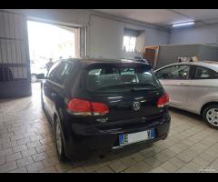 Volkswagen Golf 1.6 TDI Unico prop 2011 - 15
