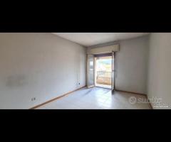 Intero stabile a Fiumefreddo di Sicilia - 16