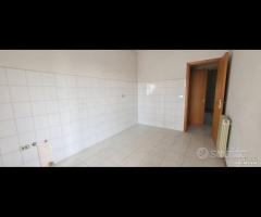 Intero stabile a Fiumefreddo di Sicilia - 17