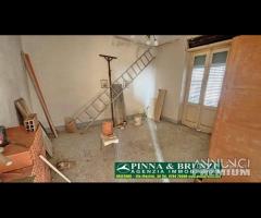 BUSACHI - Casa Semindipendente in centro