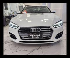 Audi A5 AUDI