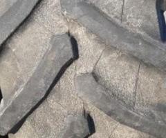 1 pneumatico usato 520 70 34 pirelli