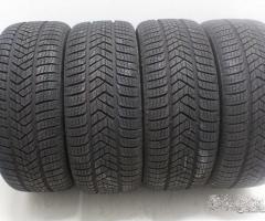 2 misure usate invernali 275 35 19 e 245 40 19