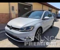 Vw golf 2017/18per ricambi c2285