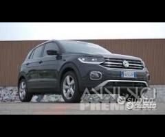 Disponibili Volkswagen T-Cross 2020 ricambi c2418