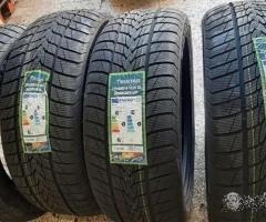 4 gomme nuove invernali 235 50 19