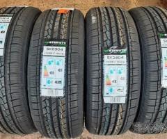 4 gomme nuove 215 60 17 eterny